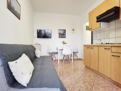 Apartment Villa Sanja - One Bedroom Apartment with Balcony and Sea View 1 in Vodice - Apartment