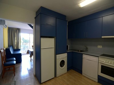 Apartment Apartment in Spain near Sandy Beach - Features photo 12