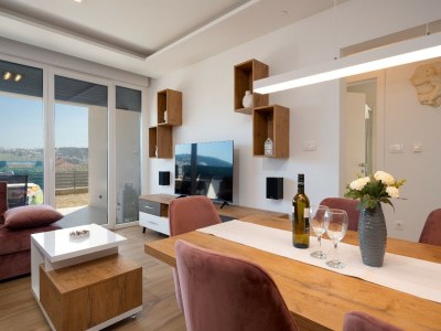 Apartment Apartment Trogir mit Terrasse - Features photo 16