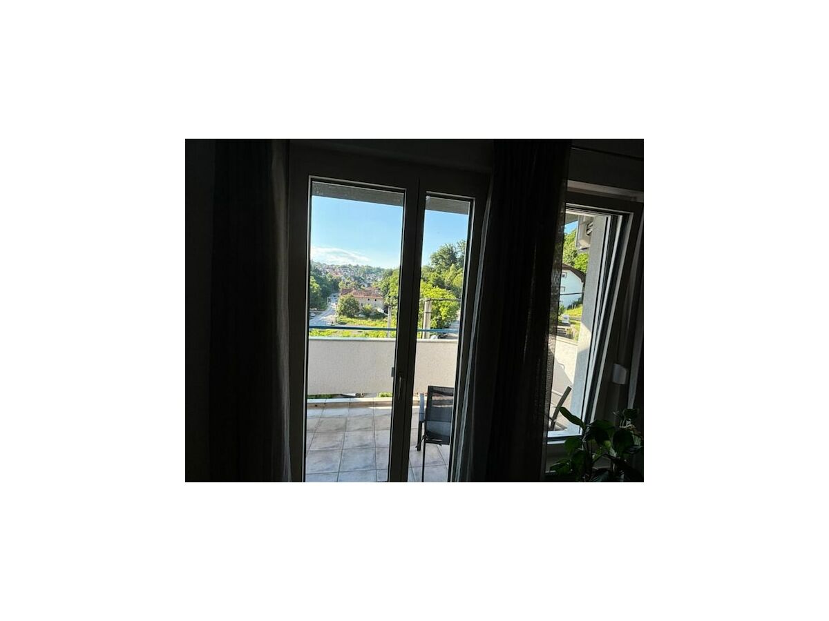 Apartment Modern & Charming - Free Private Parking - One Bedroom Apartment - Outdoor photo 4