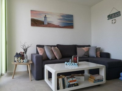Apartment Lumbarda Resort Apartments - Superior Two bedroom Apartment with Mountain View  E1 - Features photo 4
