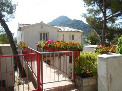 Apartment Guest House Sobra 38 - Double Room with Balcony and External Bathroom 5 - Outdoor photo 10