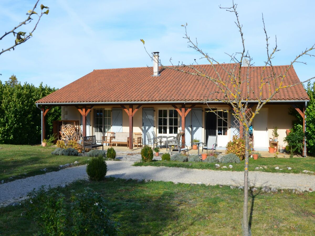 Holiday park Bungalow in Lanzac with Panoramic Views