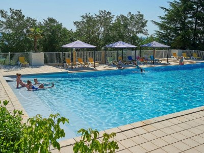 Holiday park Bungalow in Lanzac with Panoramic Views - Outdoor photo 32