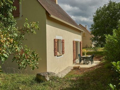 Holiday park Villa in Lanzac mit privatem Garten - Outdoor photo 2