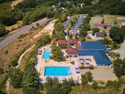 Holiday park Villa in Lanzac mit privatem Garten - Outdoor photo 35