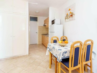 Apartment Lumbarda Resort Apartments - Comfort One Bedroom Apartment G3 - Features photo 13