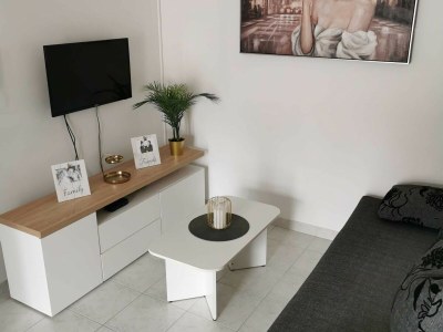 Apartment One Bedroom Apartment with Balcony and Sea View - Features photo 12