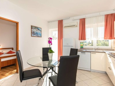Apartment Two Bedroom Apartment with Balcony and Pool - Features photo 5
