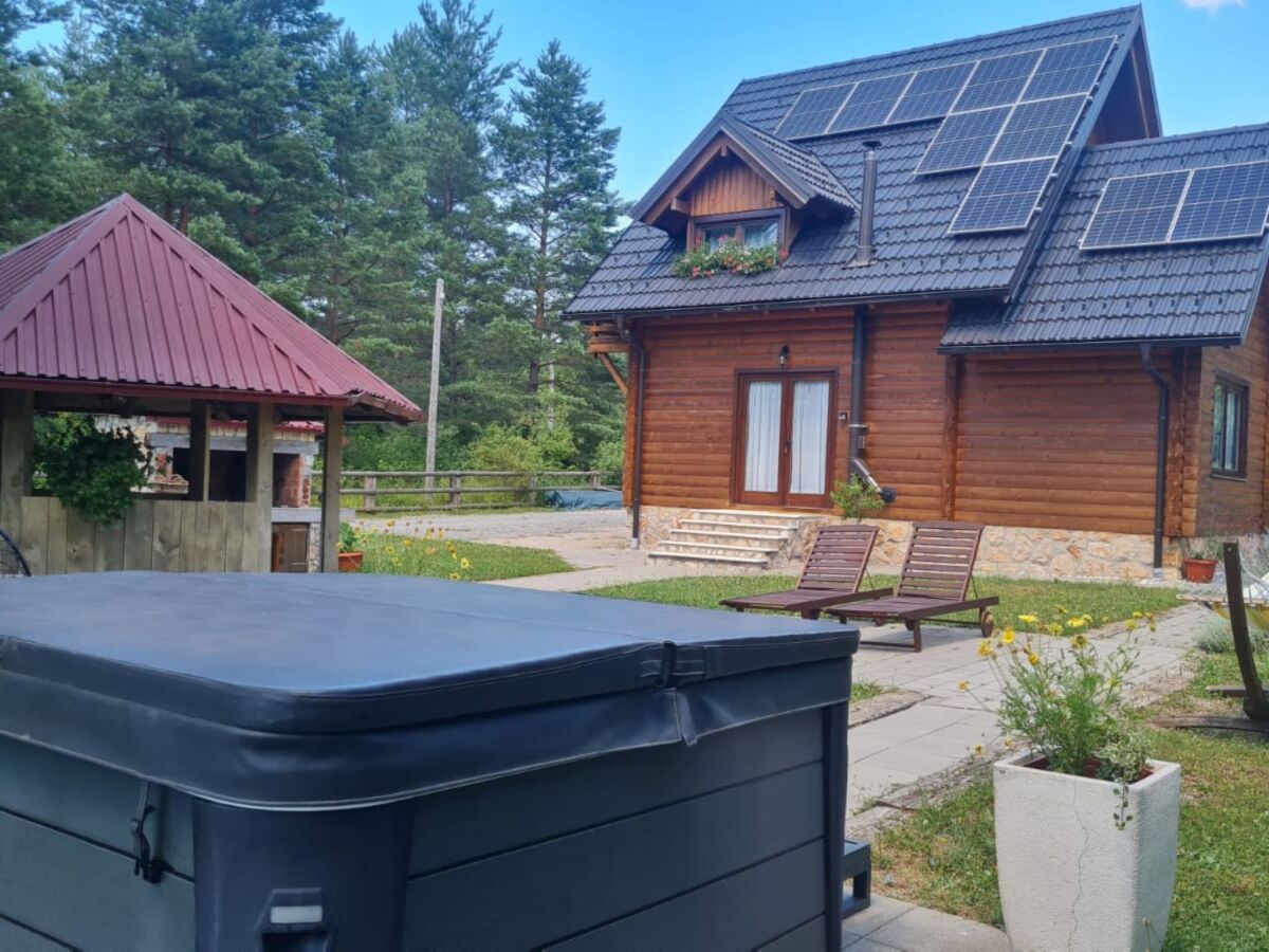 Apartment Apartments Plitvice forest - Two Bedroom Apartment with Terrace
