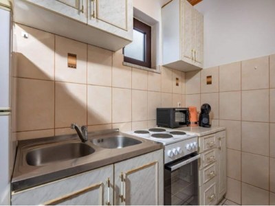 Apartment Studio apartment Iva - Studio Apartment - Features photo 3
