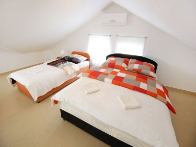 Apartment Apartments Kapetan -  Standard Studio Apartment with Terrace - Features photo 12