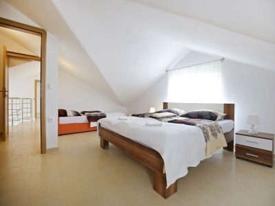 Apartment Apartments Kapetan -  Standard Studio Apartment with Terrace - Features photo 20