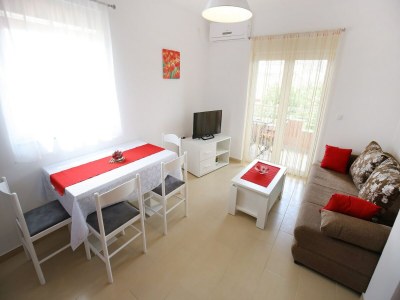 Apartment Apartments Kapetan - Comfort Studio Apartment with Terrace - Features photo 13
