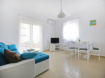 Apartment Apartments Kapetan - Comfort Studio Apartment with Terrace - Features photo 23