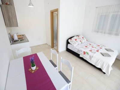 Apartment Apartments Kapetan - Comfort Studio Apartment with Terrace - Features photo 38