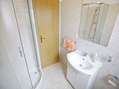 Apartment Apartments Kapetan - Comfort Studio Apartment with Terrace - Features photo 61