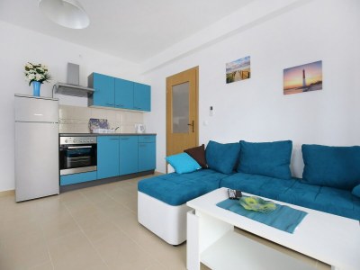 Apartment Apartments Kapetan - Comfort Studio Apartment with Terrace - Outdoor photo 85