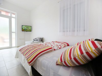 Apartment Apartments Kapetan - Comfort Studio Apartment with Terrace - Outdoor photo 88