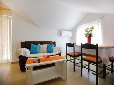 Apartment Apartments Kapetan - Two Bedroom Apartment with Terrace - Outdoor photo 24