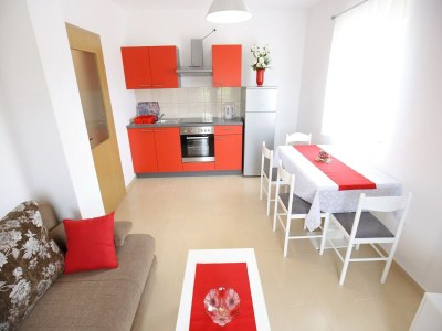 Apartment Apartments Kapetan - Two Bedroom Apartment with Terrace - Outdoor photo 53