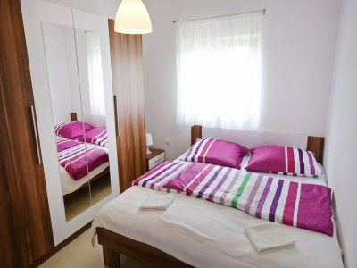 Apartment Apartments Kapetan - Two Bedroom Apartment with Terrace - Outdoor photo 61