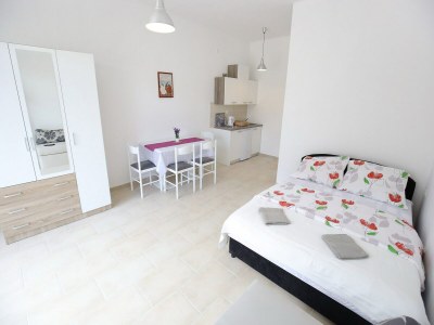 Apartment Apartments Kapetan - Two Bedroom Apartment with Terrace - Outdoor photo 77