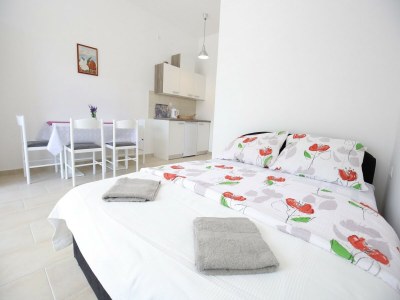 Apartment Apartments Kapetan - Two Bedroom Apartment with Terrace - Outdoor photo 82