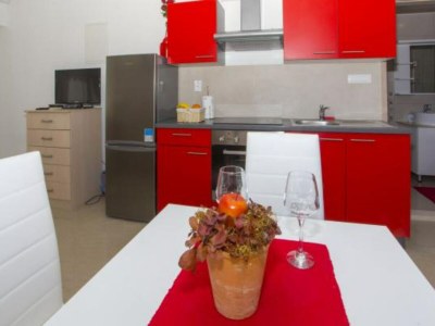 Apartment Sea View Apartments Lendic Podgora - Comfort Studio Apartment with  Balcony and Sea View - Features photo 12