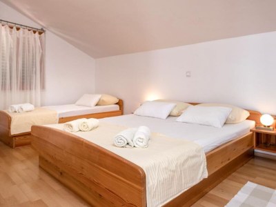 Apartment Dolac Green Side Apartments - Two Bedroom Apartment 2 - Features photo 8