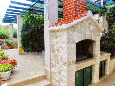 Apartment Apartments Gracin - Premium One Bedroom Apartment with Terrace (A3) - Outdoor photo 21