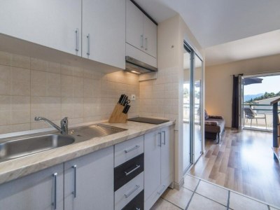 Apartment Apartments Nmn - Studio Apartment with Balcony 2 - Features photo 13