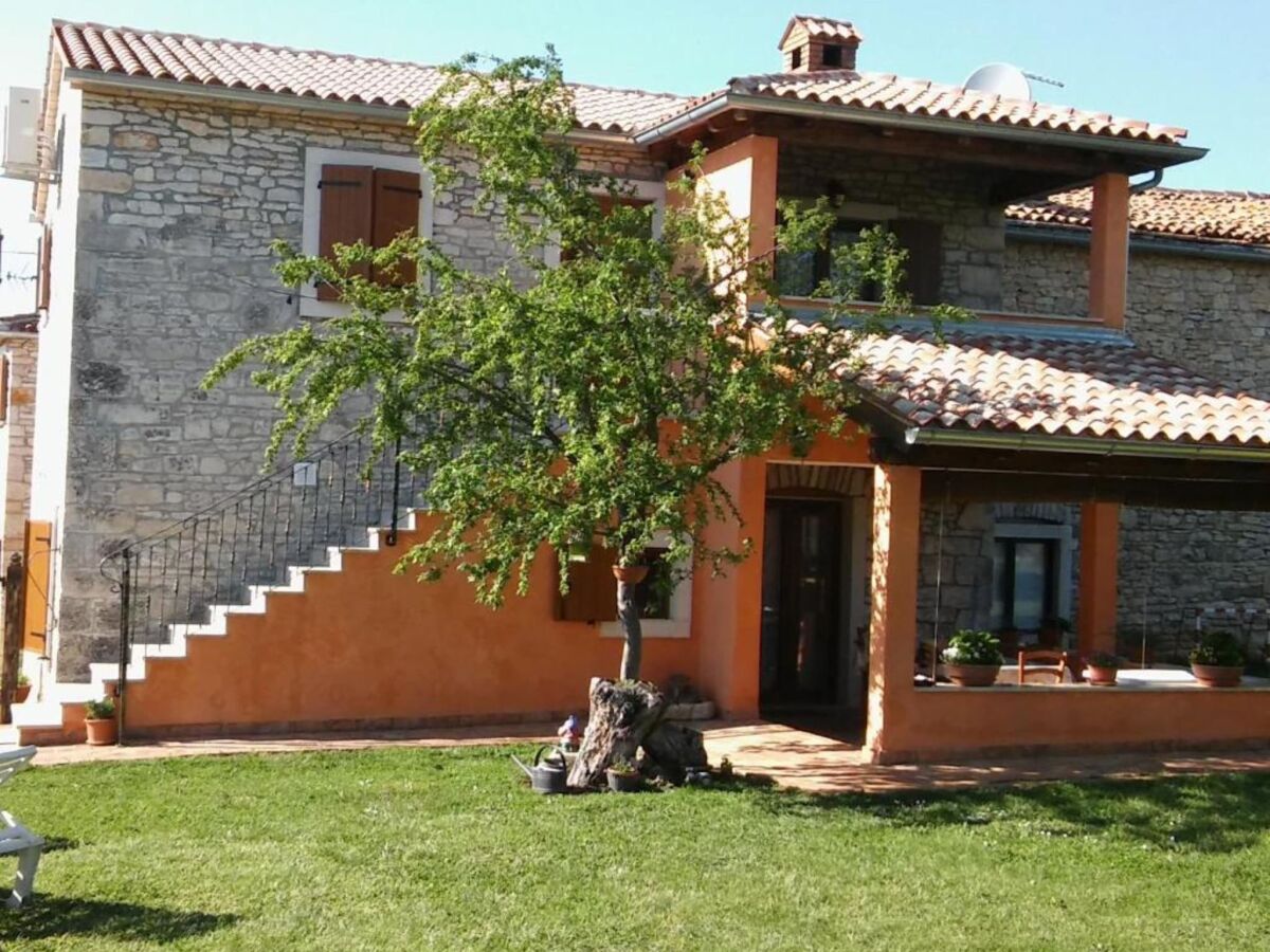 Apartment Authentic Istrian Rooms for Unforgettable Stays - Double Room with Balcony - Outdoor photo 2