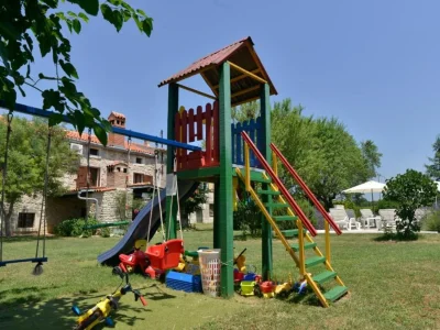 Apartment Authentic Istrian Rooms for Unforgettable Stays - Double Room with Balcony in Pinezići - Apartment