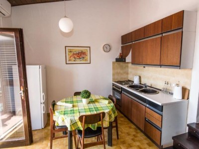 Apartment Apartment Darmy - Two Bedroom Apartment - Features photo 10