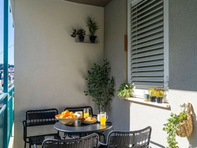 Apartment Modern City Escape - Two Bedroom Apartment with Balcony in Dubrovnik - Apartment