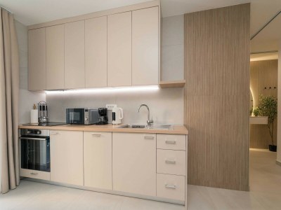 Apartment Modern City Escape - Two Bedroom Apartment with Balcony - Features photo 37