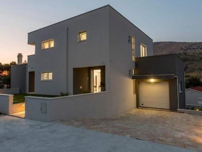 Villa Modern & Stylish Villa with Private Pool - Four Bedroom Villa with Pool - Outdoor photo 2