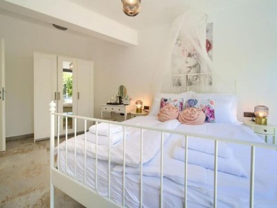 Villa Wellness Villa- Four Bedroom Villa with Swimming pool - Features photo 35