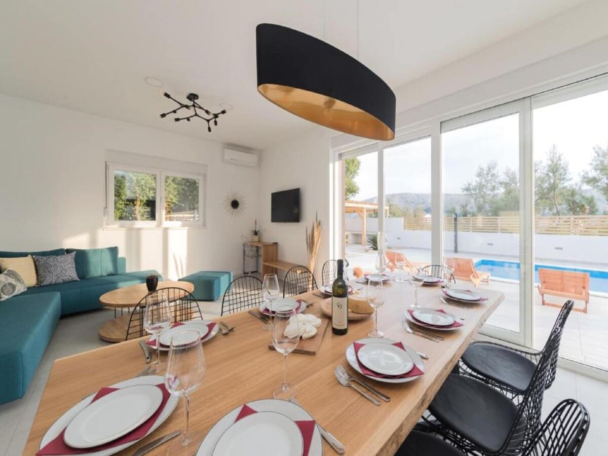 Villa Luxury Villas Bellavista - Four Bedroom Villa with Pool - Features photo 4