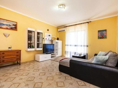 Apartment Two Bedroom Apartment with Terrace - Features photo 11