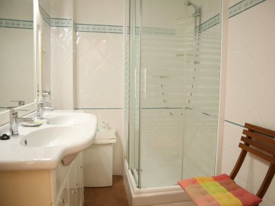 Apartment Apartment in Nerja near Carabeillo Beach - Features photo 8
