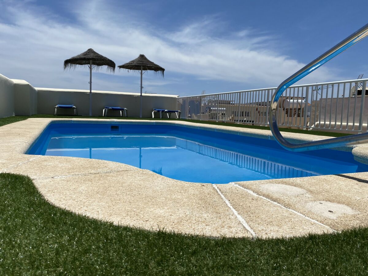Apartment Apartment in Nerja near Torrecilla Beach - Outdoor photo 2