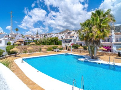 Holiday house Townhouse in Nerja with Sea Views & Pool - Outdoor photo 18