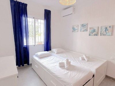 Villa Two-bedroom villa near the beach - Features photo 12