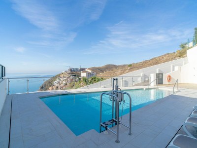 Apartment Holiday Home in Nerja with Sea Views - Outdoor photo 12