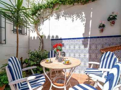 Holiday house Holiday Home in Nerja with Sea Views & Pool - Outdoor photo 7