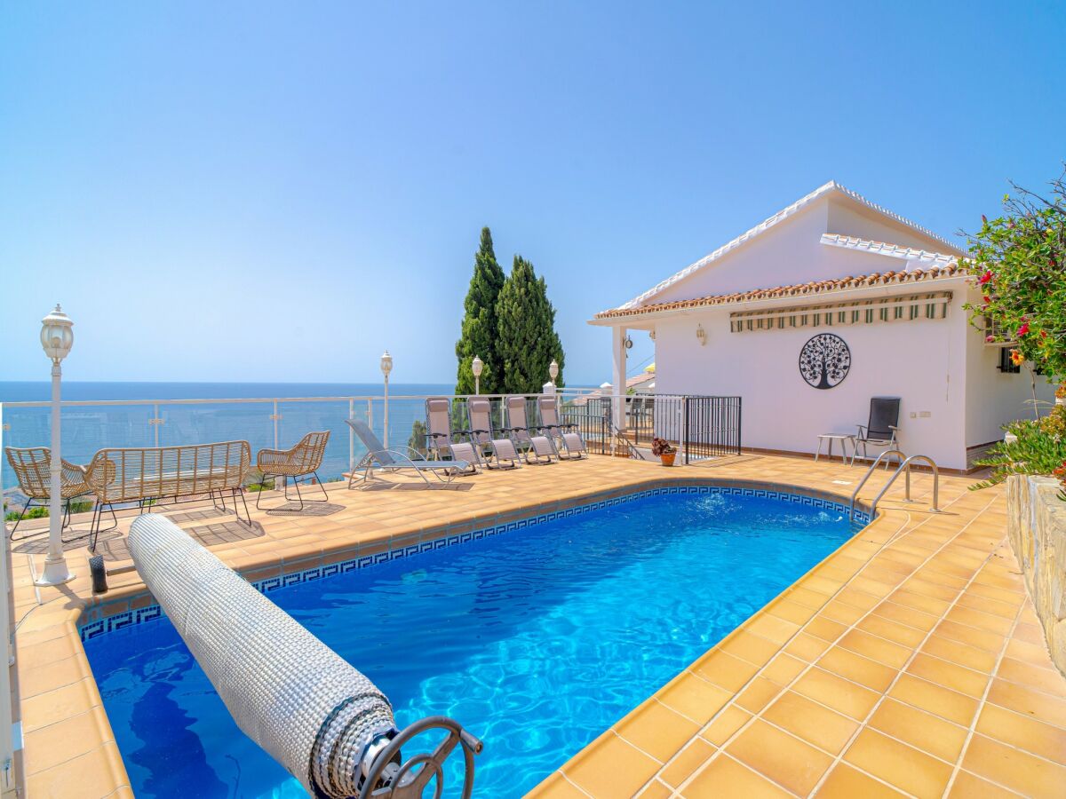 Villa Ferienhaus in Nerja mit Meerblick