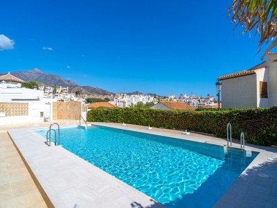 Apartment Apartment in Nerja near Burriana Beach in Eastern Costa del Sol - Apartment