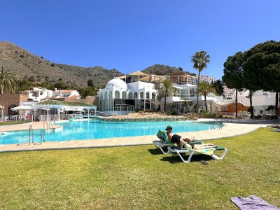 Apartment Villa in Nerja with Private Pool & Jacuzzi - Outdoor photo 6